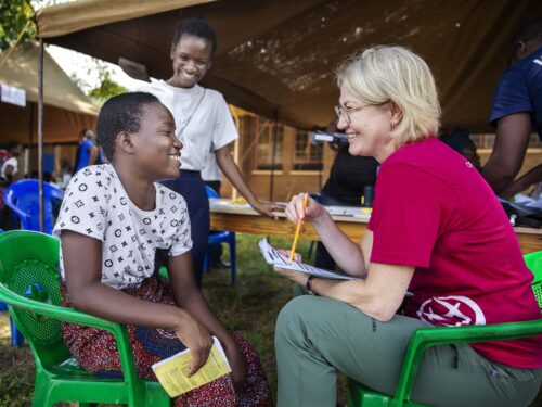 Surgeon Jenny Cajander in Malawi