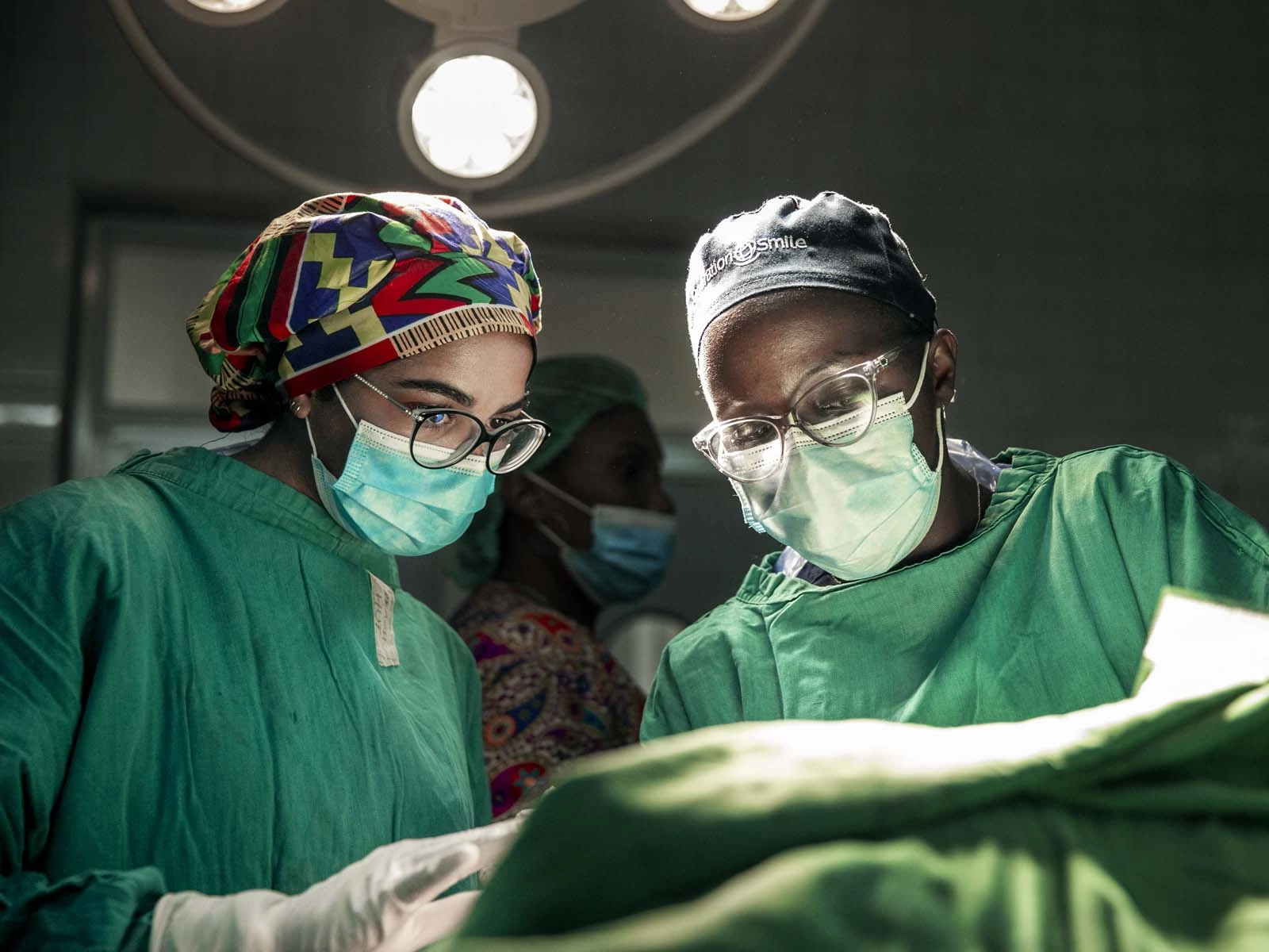 Surgeon Victoire Mukamitari training future cleft surgeons in Rwanda